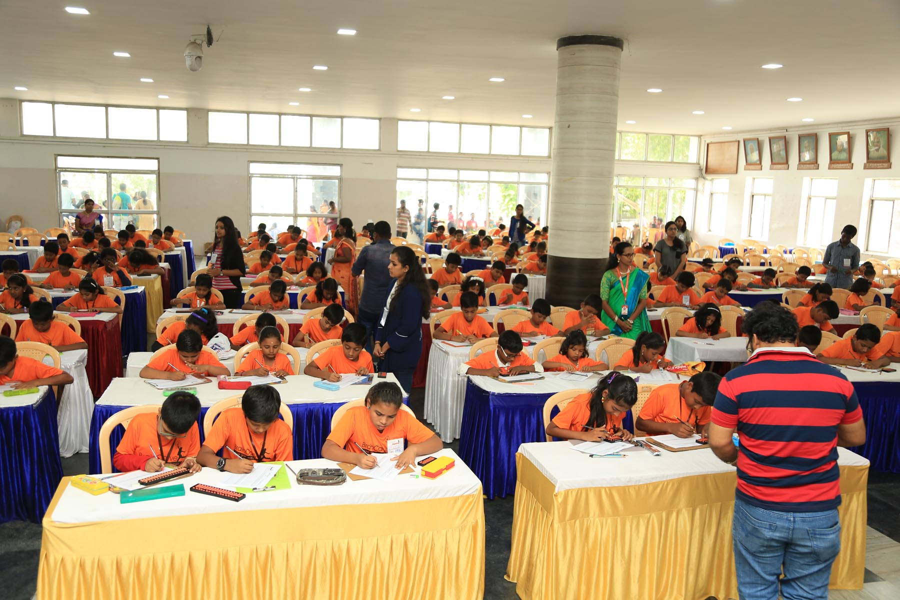 BrainCarve students learning